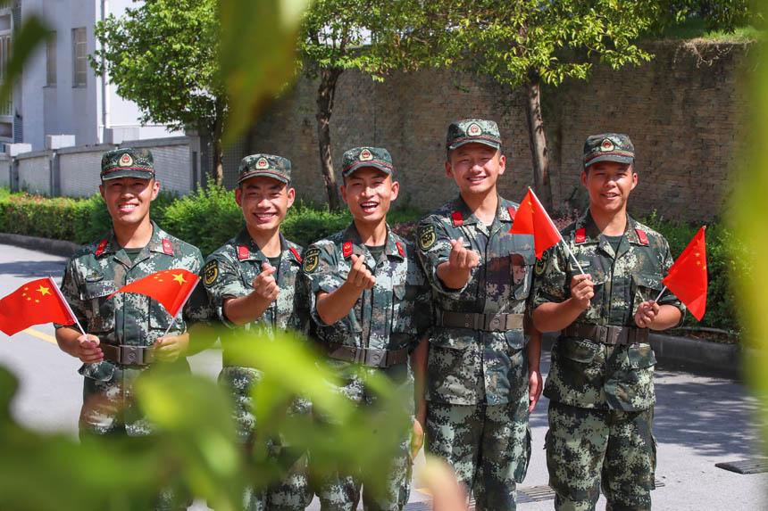 侯ٱ]ġz