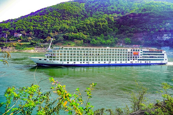 “世紀凱歌”號游輪外觀。世紀游輪供圖