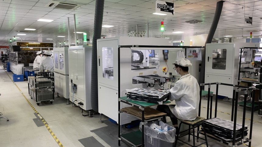 渝北空港工業園區的重慶傳音科技有限公司有序恢復生產。王彥雪攝