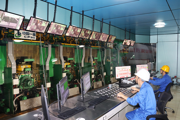 重慶萬達薄板年產450萬噸智能化熱軋項目車間復產運營。涪陵區委組織部供圖