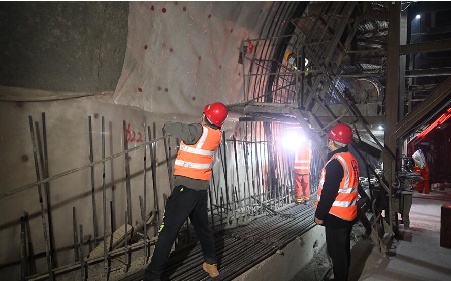 建設現場。重慶城投建設公司供圖