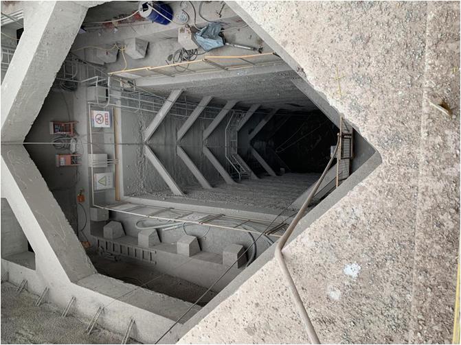 南濱路站5號安全口基坑順利開挖完成。重慶交通開投集團供圖