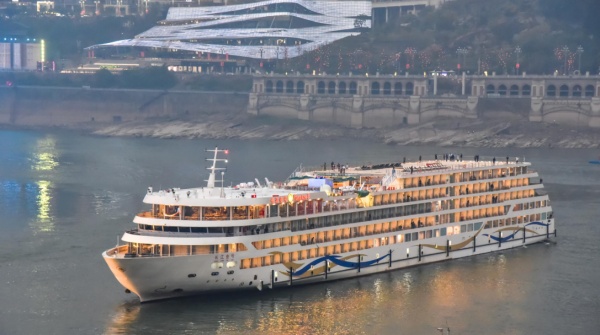 “長江叁號”游輪。重慶長航供圖