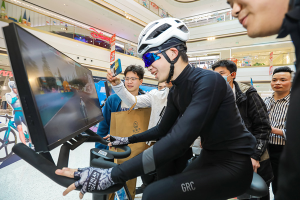 市民現場體驗。渝北區大數據發展局供圖