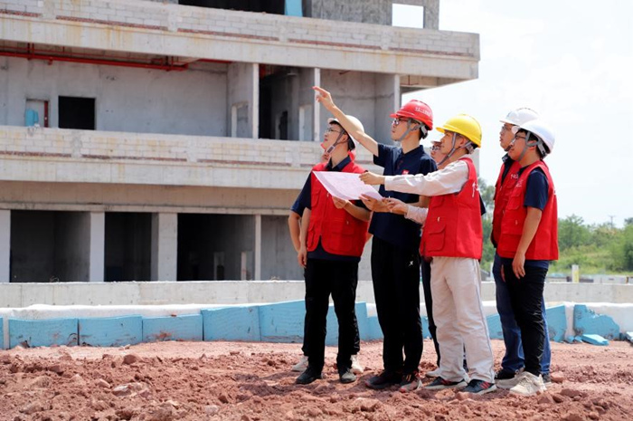 水、電、氣企業現場聯合踏勘。國網重慶市電力公司供圖