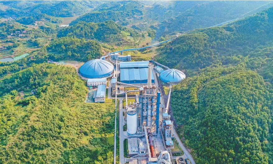 冀東水泥璧山公司廠區鳥瞰。冀東水泥璧山有限責任公司供圖