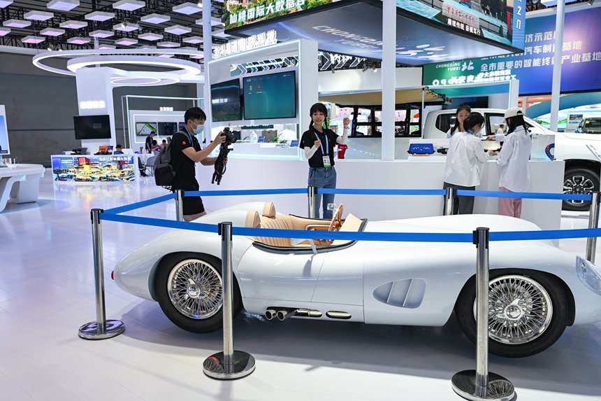 3D打印技術的敞篷跑車。鄒樂攝