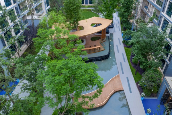 華宇城御璟縵云間交付實景。重慶華宇供圖