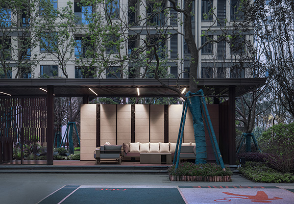 學宸名著交付實景圖。龍湖供圖