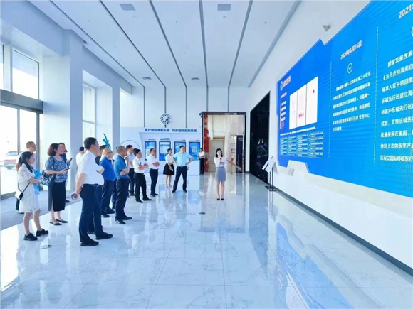 重慶大學附屬三峽醫院參觀海南博鰲國際醫院再生醫學中心。受訪者供圖