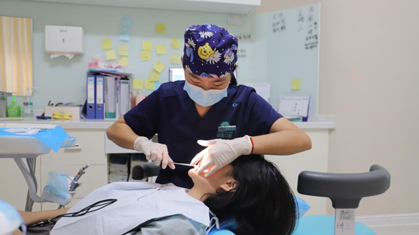 醫院就診現場。重慶團圓口腔醫院供圖