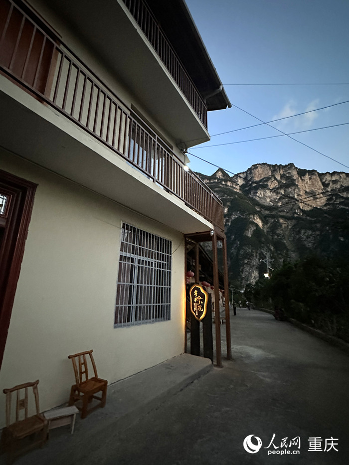 下莊村村民用自家房屋發展民宿產業。 人民網記者 劉政寧攝