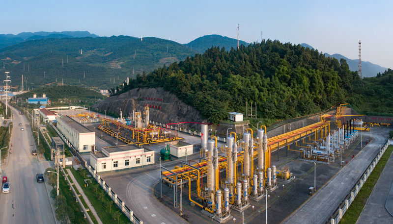 涪陵頁巖氣田白濤集輸站航拍。涪陵頁巖氣公司供圖