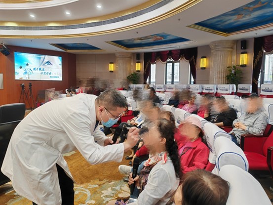 活動現場。重慶愛爾眼科醫院總院供圖