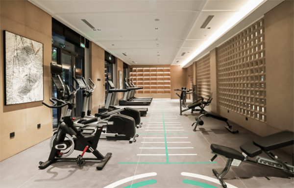 重慶盛捷茶園服務公寓健身房。金隅地產供圖