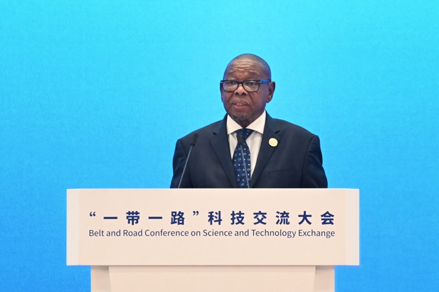 布萊德·恩齊曼迪。鄒樂 攝