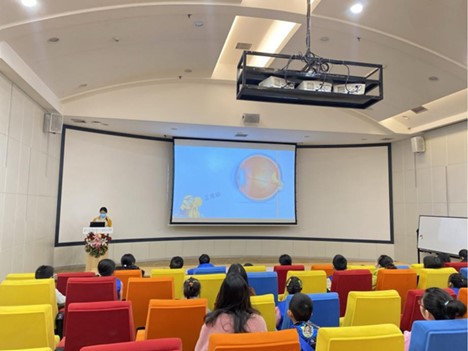 活動現場。重慶愛爾兒童眼科醫院供圖