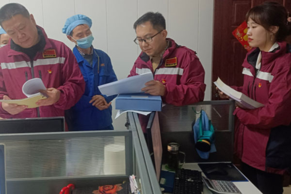 開展職業健康管家服務工作。張亮攝