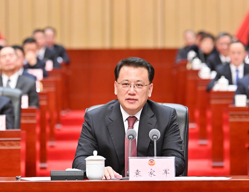 1月23日下午，政協第六屆重慶市委員會第二次會議閉幕。中共重慶市委書記袁家軍出席閉幕會并講話。記者 蘇思 攝/視覺重慶