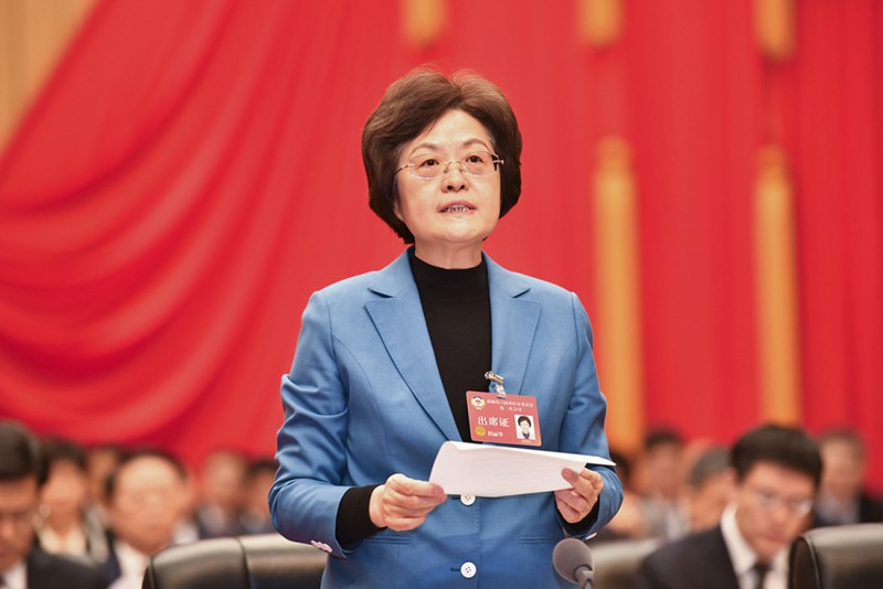 1月23日下午，新當選的市政協主席程麗華作主持講話。記者 謝智強 攝/視覺重慶