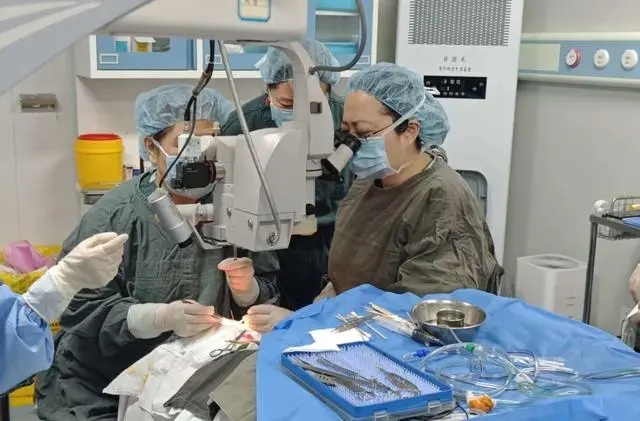 患者正在手術中。醫院供圖