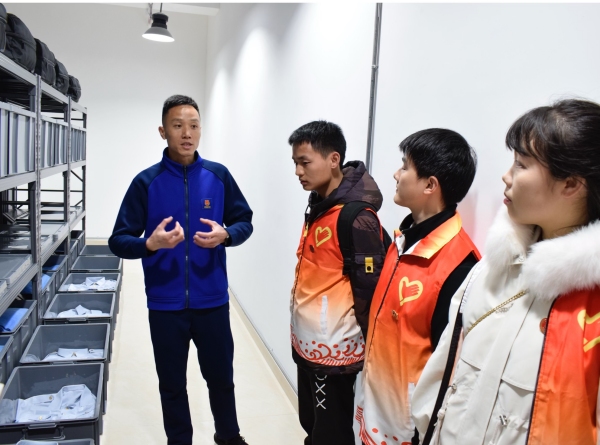 現場教學。重慶理工大學供圖