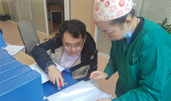 每周的督查指導現場。重慶市九龍坡區第二人民醫院供圖