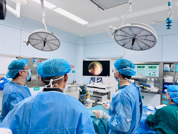 手術現場。重慶松山醫院供圖