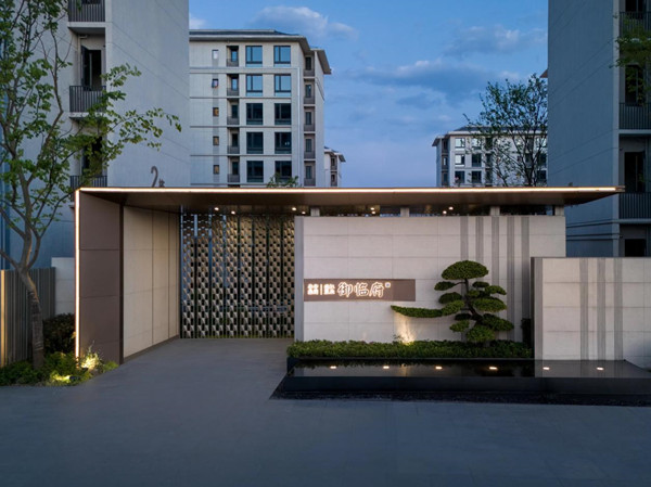 瓏月臺實景圖。華宇兩江御臨府供圖