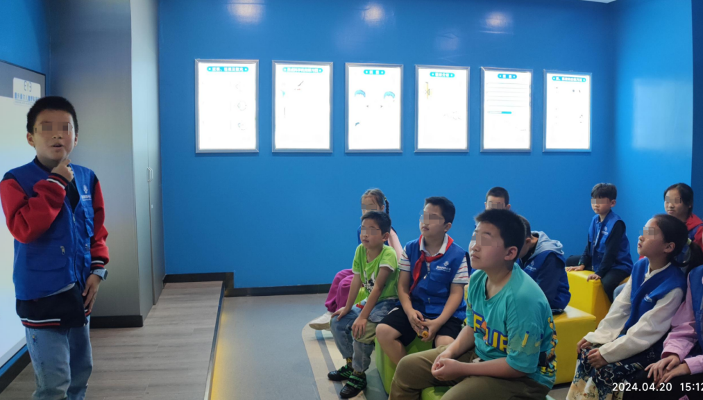 活動現場。重慶愛爾兒童眼科醫院供圖