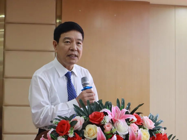 王強講話。重慶西區醫院供圖