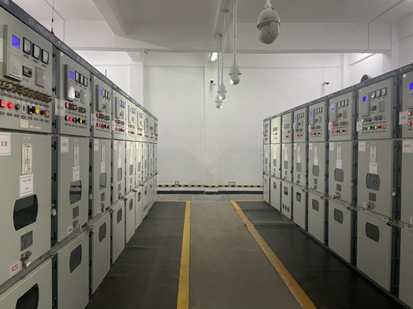 國網北碚供電公司山語城開閉所智能站房建設全景。陳雨晴攝