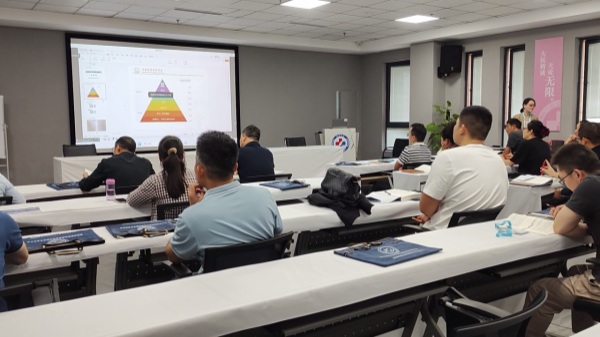 培訓中。重慶道格骨科醫院供圖