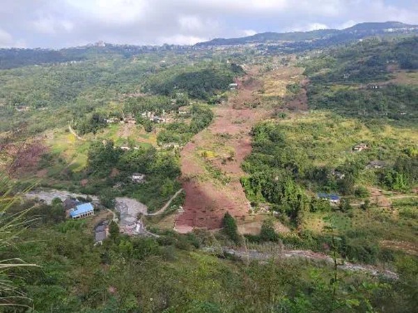 已滑區全貌照。重慶市規劃和自然資源局供圖