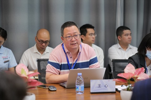 審核現場。重慶當代整形外科醫院供圖