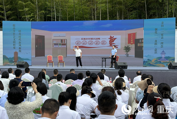 文藝表演現場。人民網記者 劉政寧攝