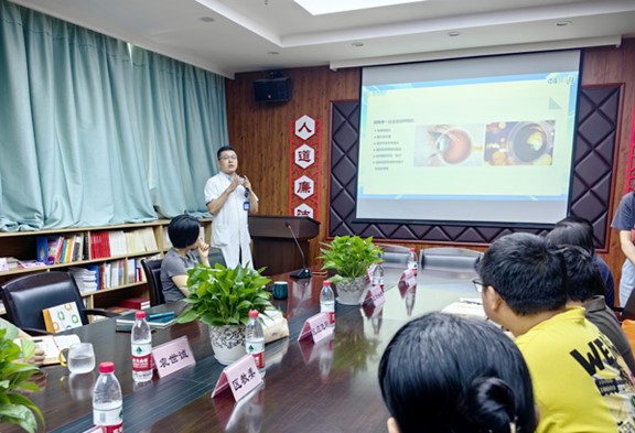 活動現場。重慶普瑞眼科醫院供圖