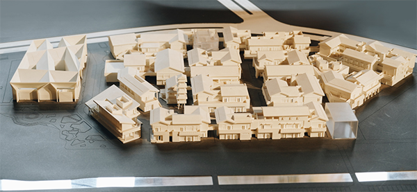 現場展陳布置。段志偉攝