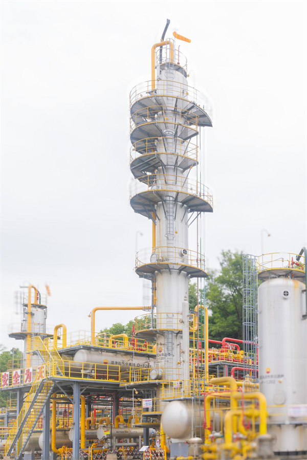 萬州分廠一級脫硫裝置。曾英豪攝
