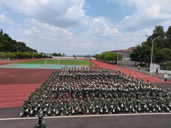 新生德育訓練?；⒊浅跫壷袑W供圖