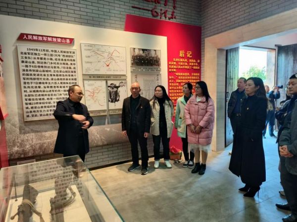 紅色歷史文化宣講。柏家鎮中心小學供圖