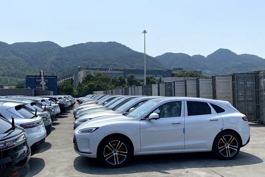 位于重慶國際物流樞紐園區的重慶鐵路口岸。人民網 宋歌攝