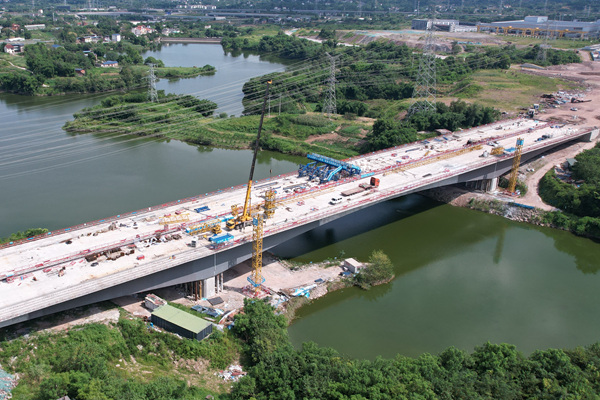 項目現場。柳陽攝