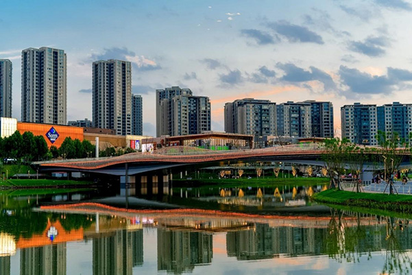 禮嘉天街北岸。重慶龍湖供圖