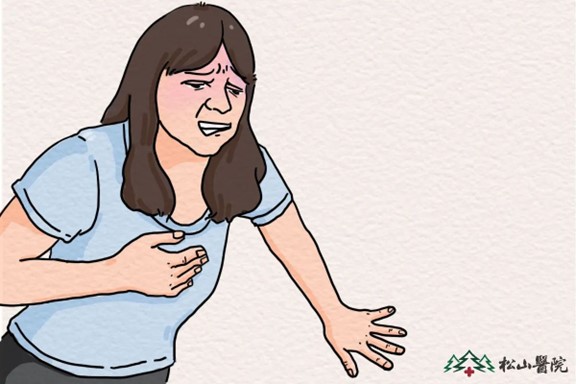 胸口憋悶。重慶松山醫院供圖