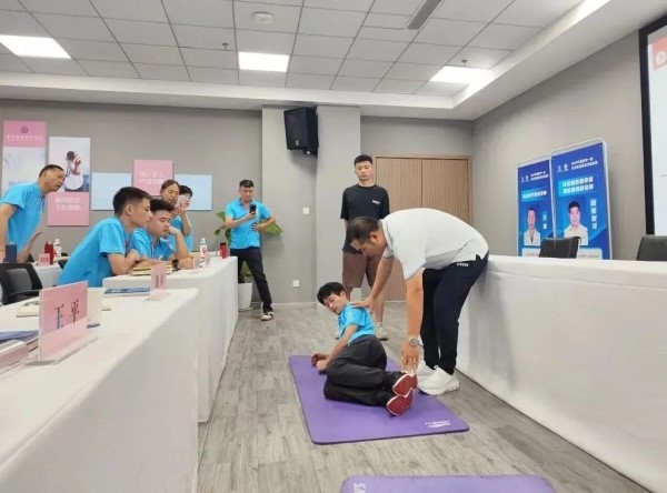 實操現場。重慶道格骨科醫院供圖