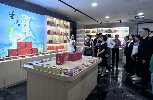 重慶小面吸引大量客商參觀，大渡口區委宣傳部供圖