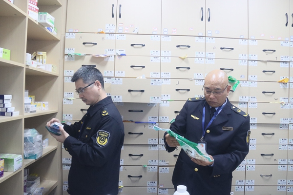 渝北區市場監管局開展校園食品安全專項檢查。渝北區市場監管局供圖