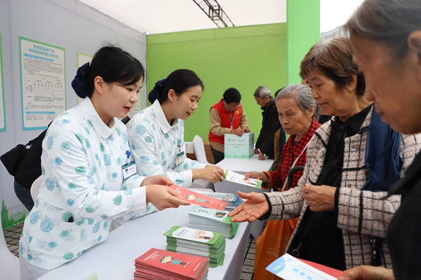 深化志愿服務工作是重慶市精神衛生中心“服務清單”中的任務之一。重慶市精神衛生中心供圖