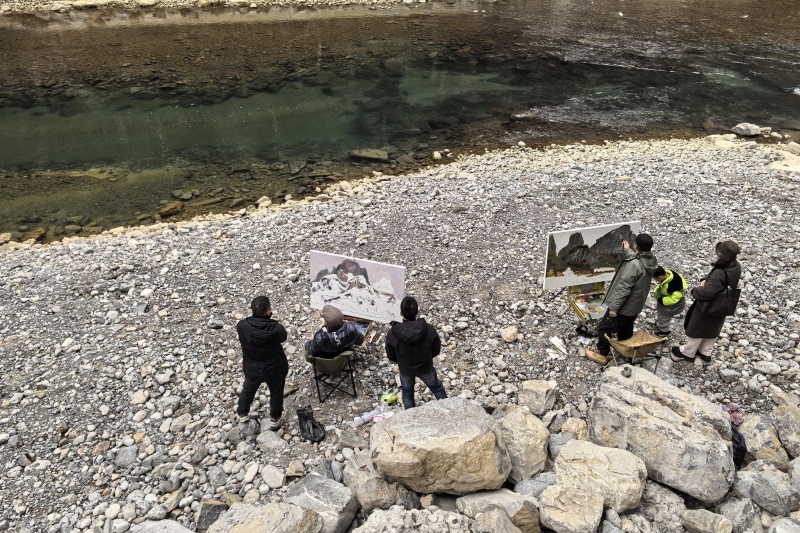 2024長江流域美術名家走進奉節。重慶市美協供圖